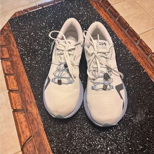 Men's White Athletic Shoes